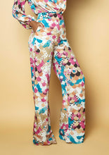 Load image into Gallery viewer, The Pattern Princess Anne Pants (Available for Pre-Order)
